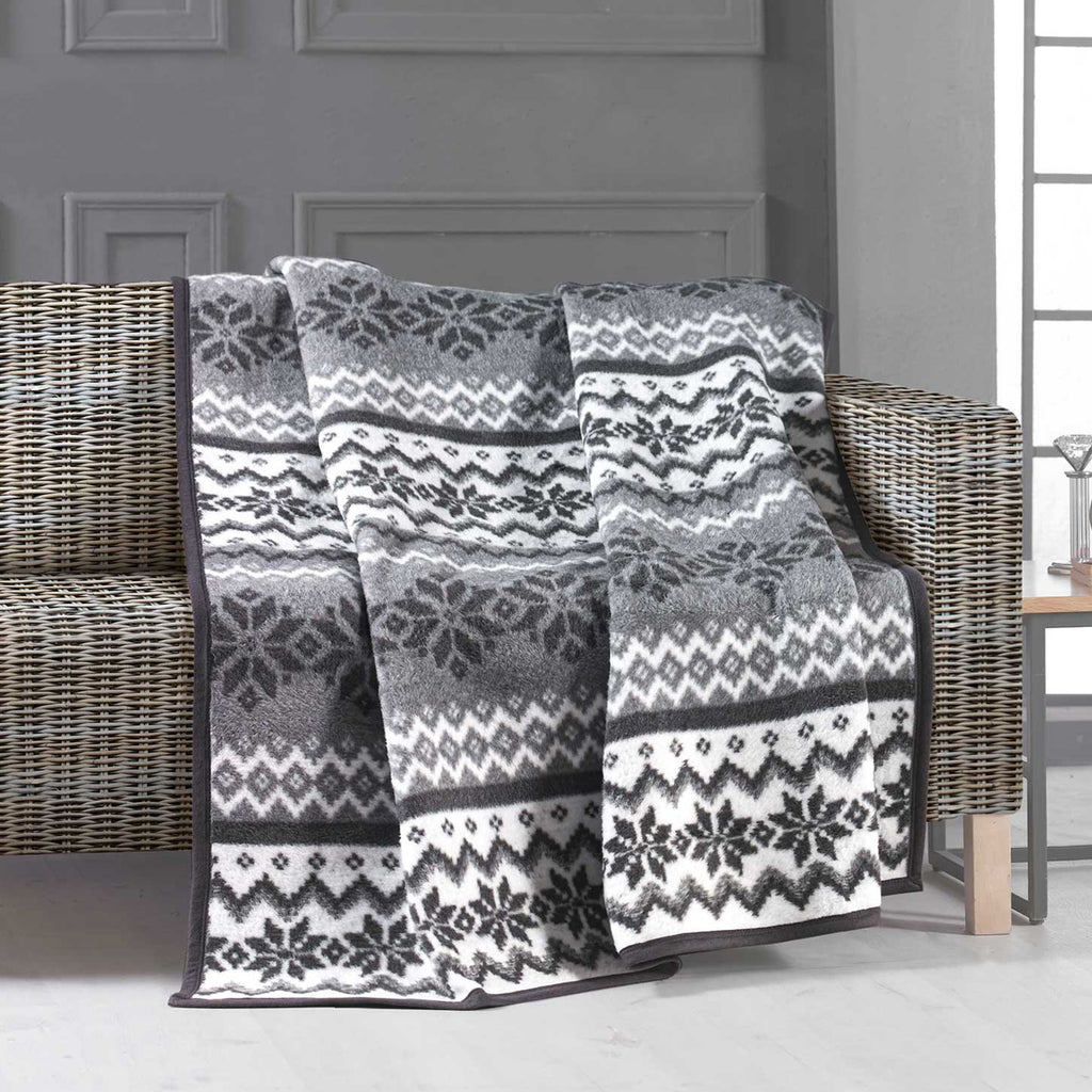 Nordic Design Luxury Reversible Blanket Throws 150x200cm